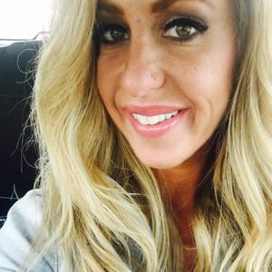 Meet your Posher, Jenn